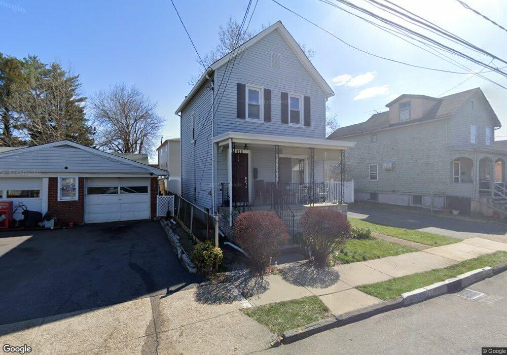 256 Jackson Ave, Hackensack, NJ 07601 - photo 1
