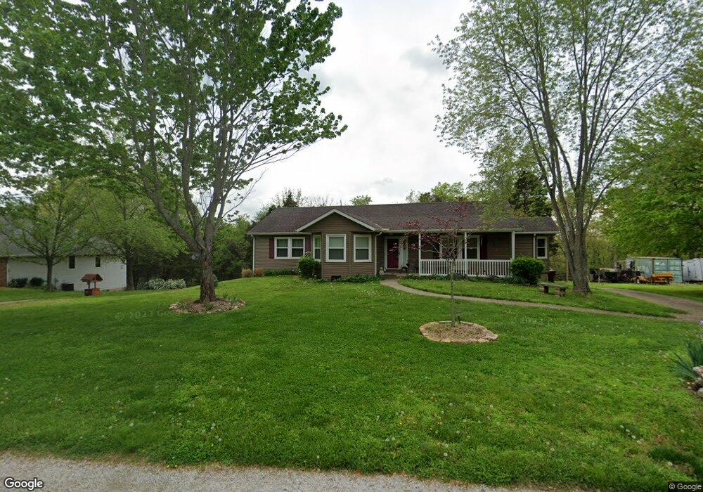 1402 S Thousand Oaks Dr, Nixa, MO 65714 - photo 1