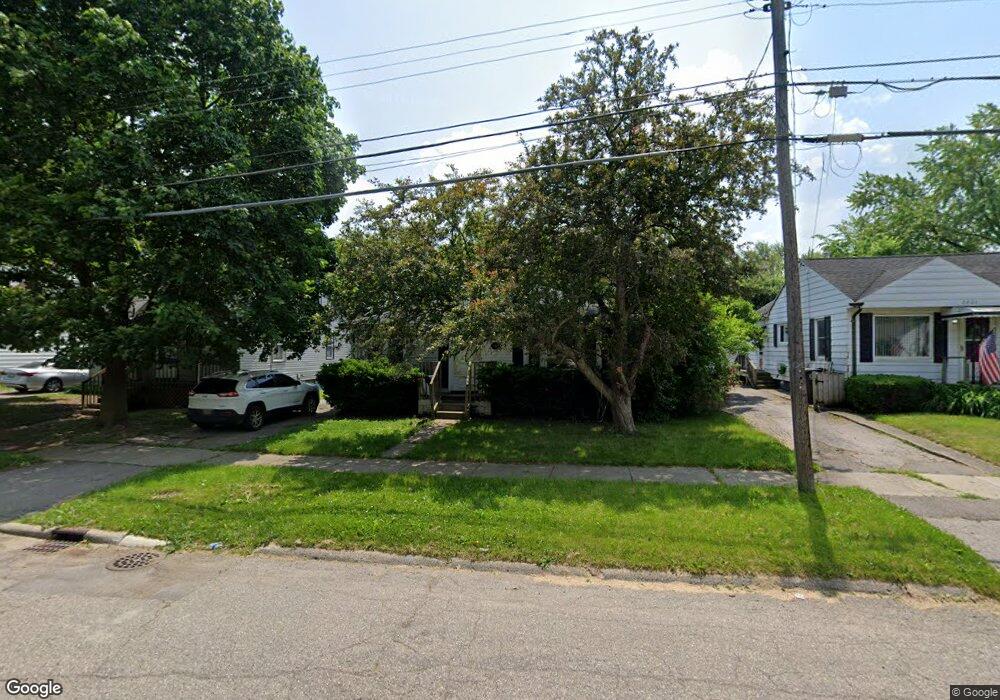 2817 Chicago Blvd, Flint, MI 48503 - photo 1