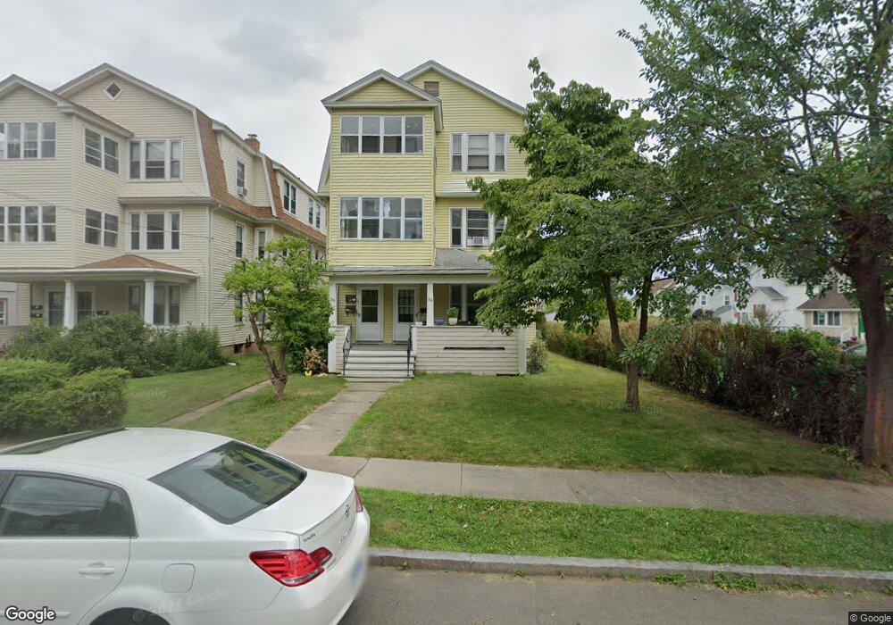 36 Kingston St unit 1st, West Hartford, CT 06119 - photo 1