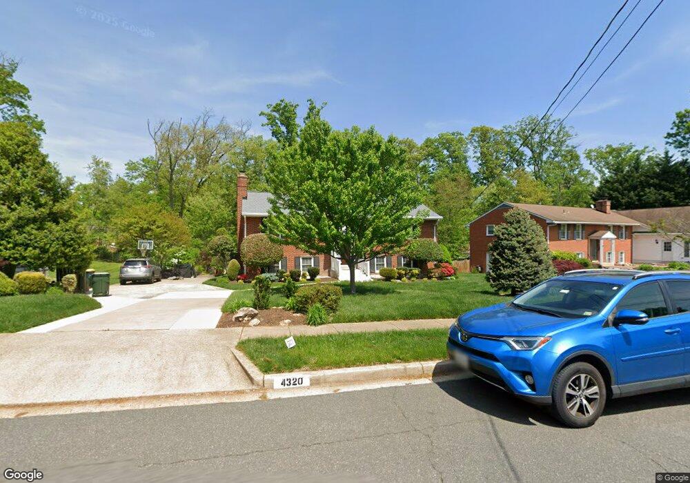 4320 Willow Woods Dr, Annandale, VA 22003 - photo 1