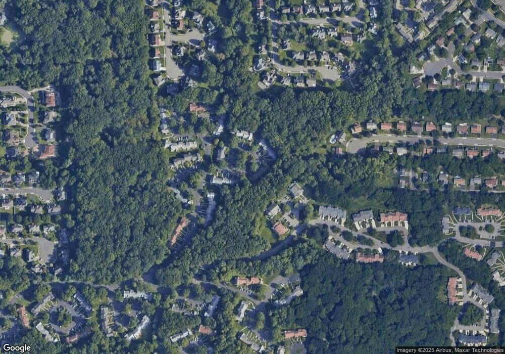 2205 Timber Oaks Rd, Edison, NJ 08820 - photo 1