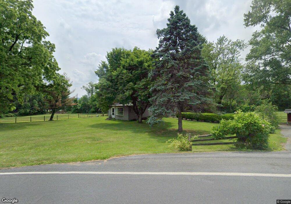 1870 Elbow Ln, Allentown, PA 18103 - photo 1