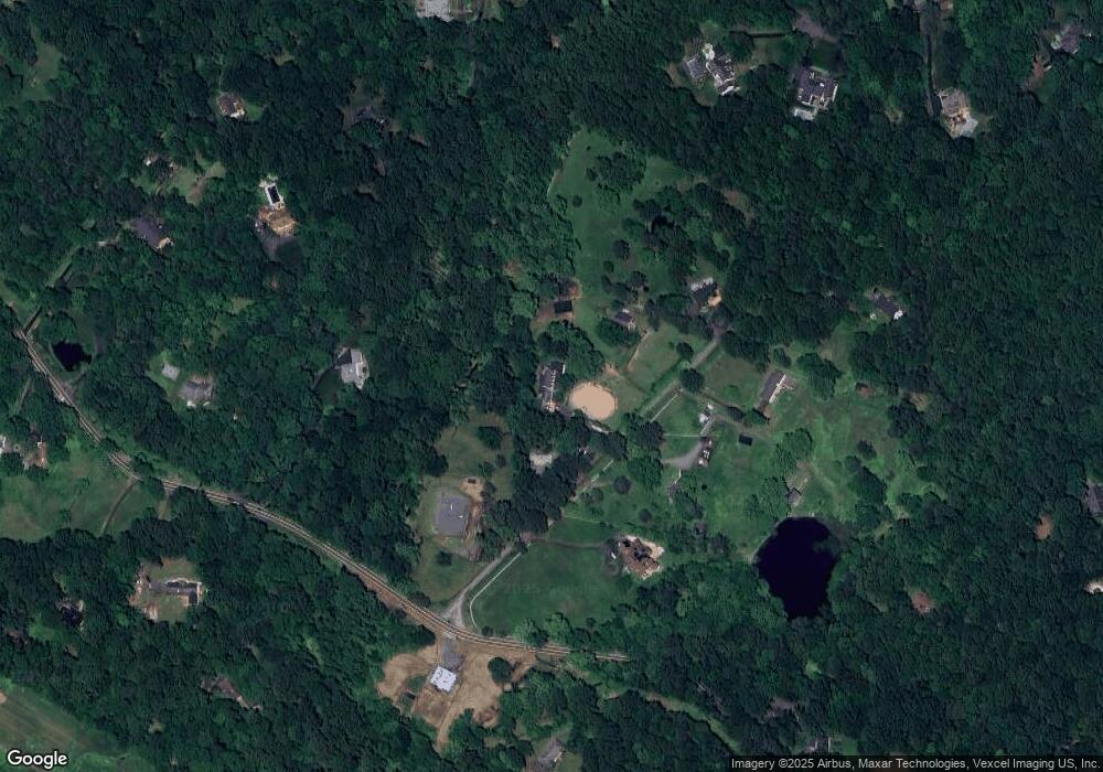 7431A Clifton Rd, Clifton, VA 20124 - photo 1