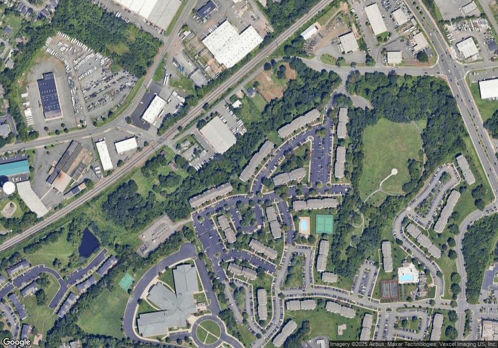 9564 Cannoneer Ct unit 100, Manassas, VA 20110 - photo 1