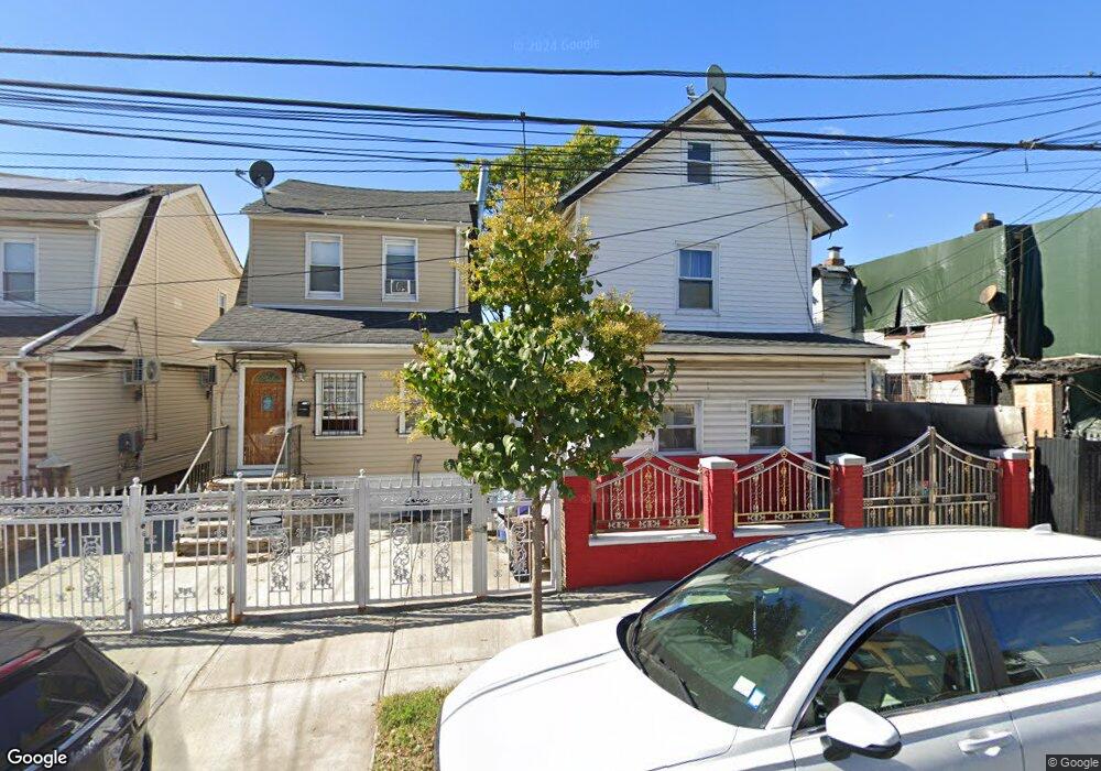 103-16 168th Place, Jamaica, NY 11433 - photo 1