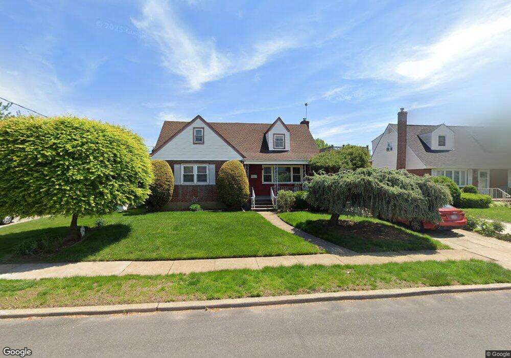 161 Fendale St, Franklin Square, NY 11010 - photo 1