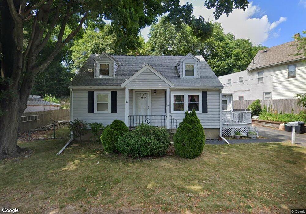 11 Crescent Ave, Saugus, MA 01906 - photo 1