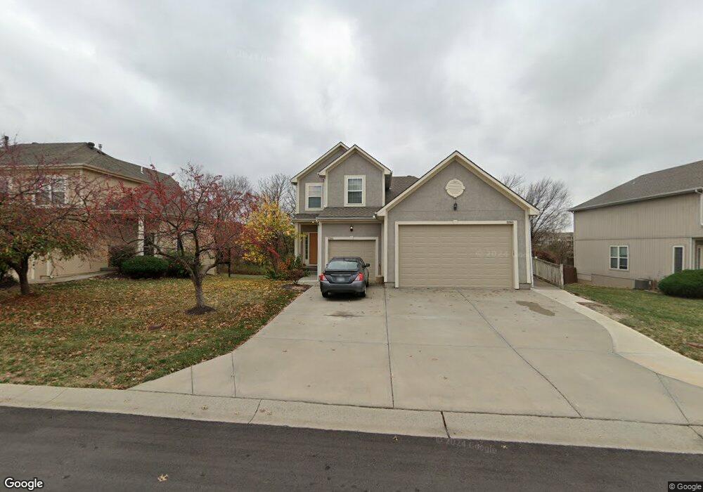 22611 W 71st Terrace, Shawnee, KS 66227 - photo 1