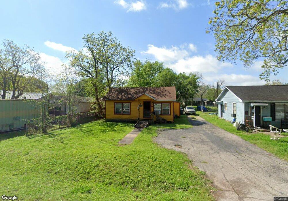 3612 4th St, Bay City, TX 77414 - photo 1