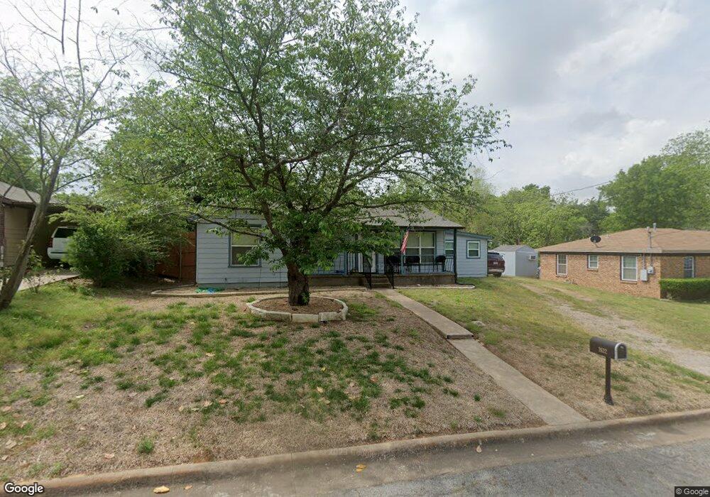 2622 W Elm St, Denison, TX 75020 - photo 1