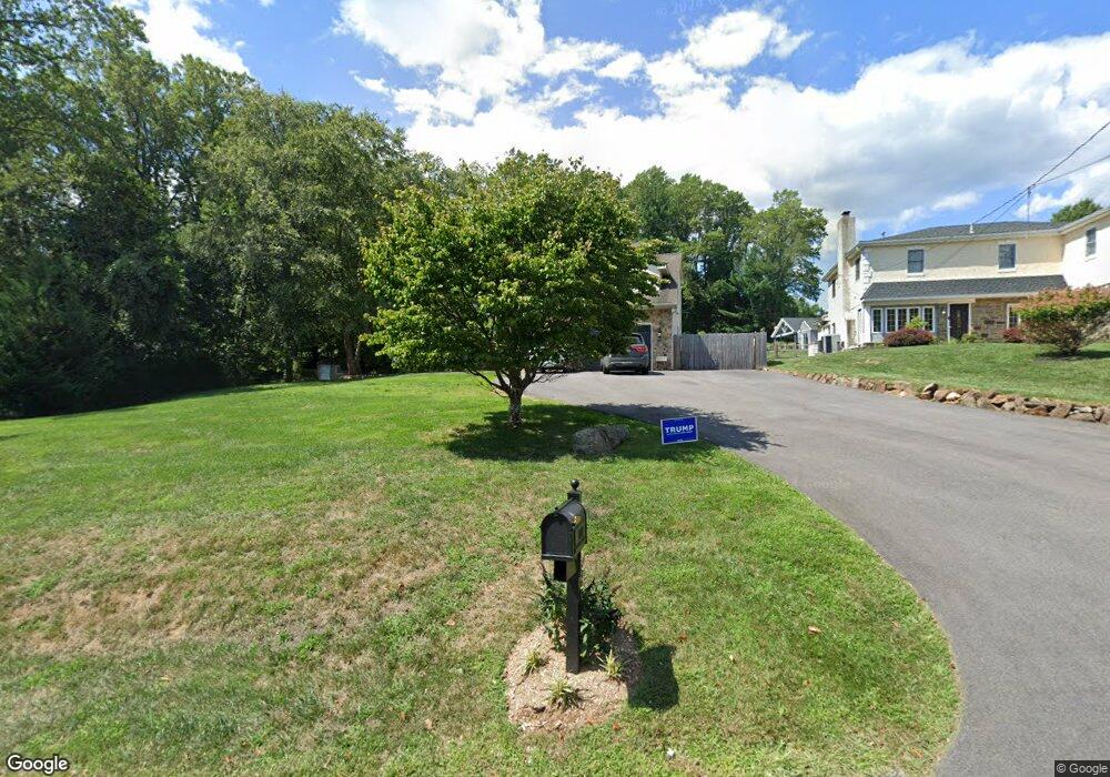 2700 Old Cedar Grove Rd, Broomall, PA 19008 - photo 1