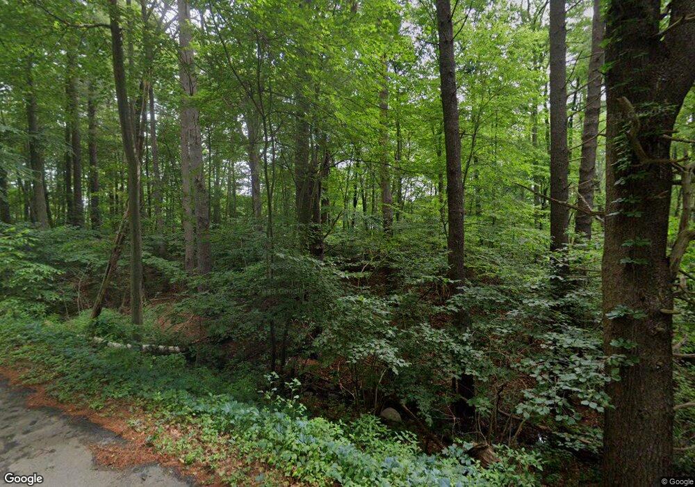 17 Johnson St, Windham, NH 03087 - photo 1