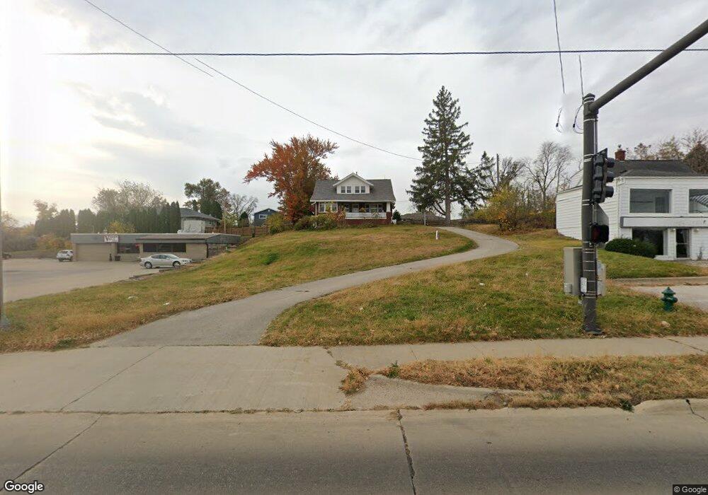 2829 Mount Vernon Rd SE, Cedar Rapids, IA 52403 - photo 1