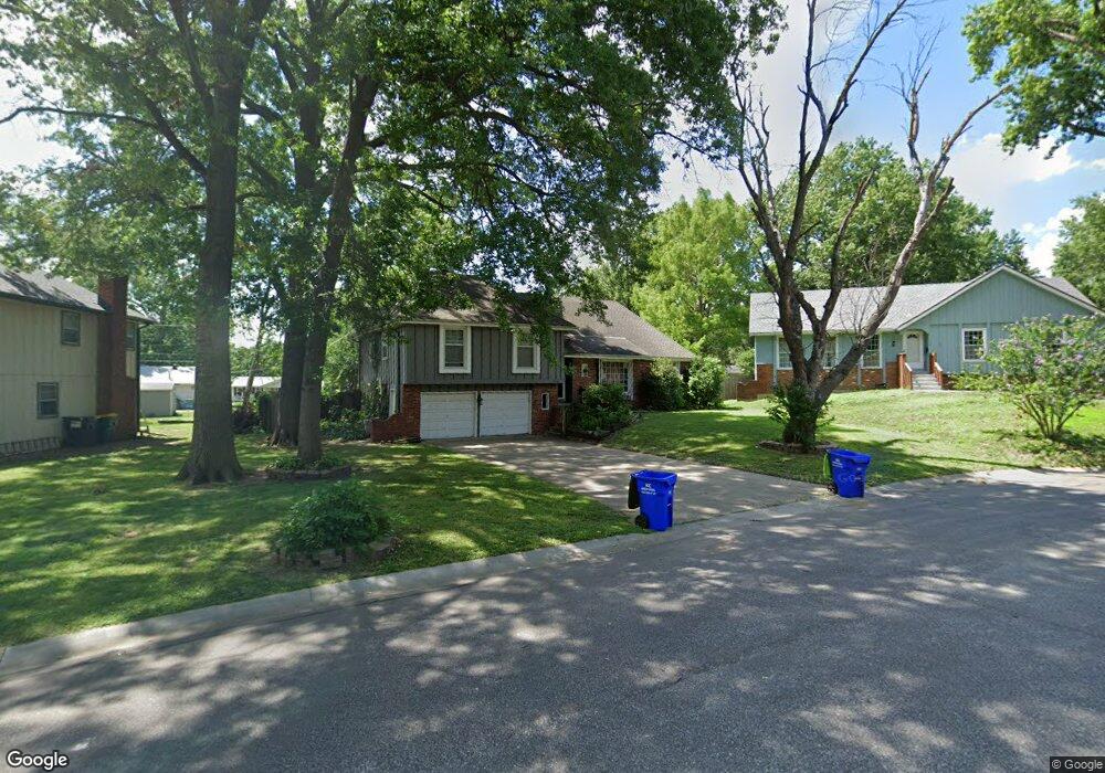 11504 W 71st St, Shawnee, KS 66203 - photo 1