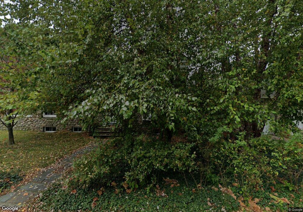 1 Oakfield Rd, Norwalk, CT 06854 - photo 1