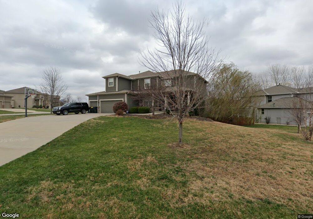 832 Rock Creek Dr, Lansing, KS 66043 - photo 1