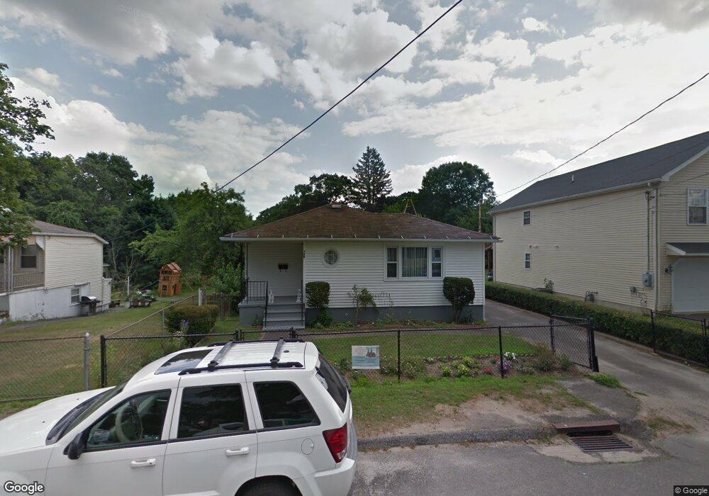 196 Citizens Ave, Waterbury, CT 06704 - photo 1