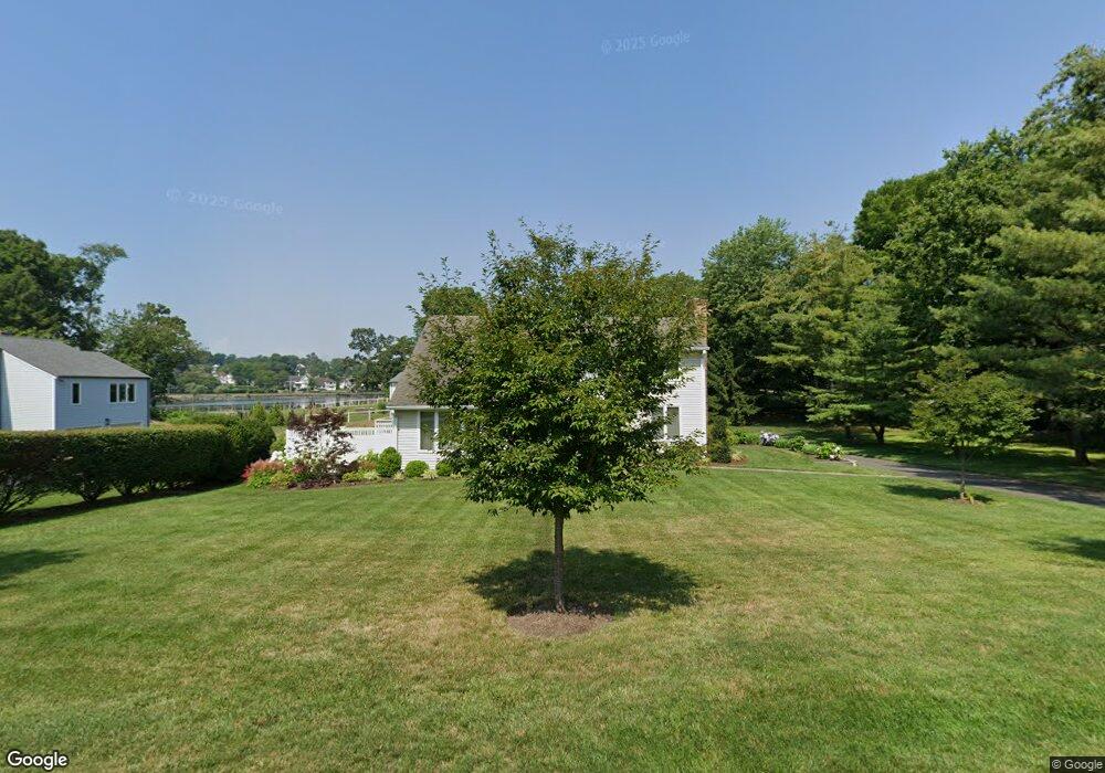 1 Weeds Landing, Darien, CT 06820 - photo 1