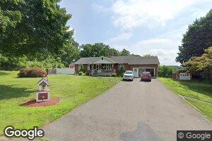 40 Aresco Dr, Rockfall, CT 06481