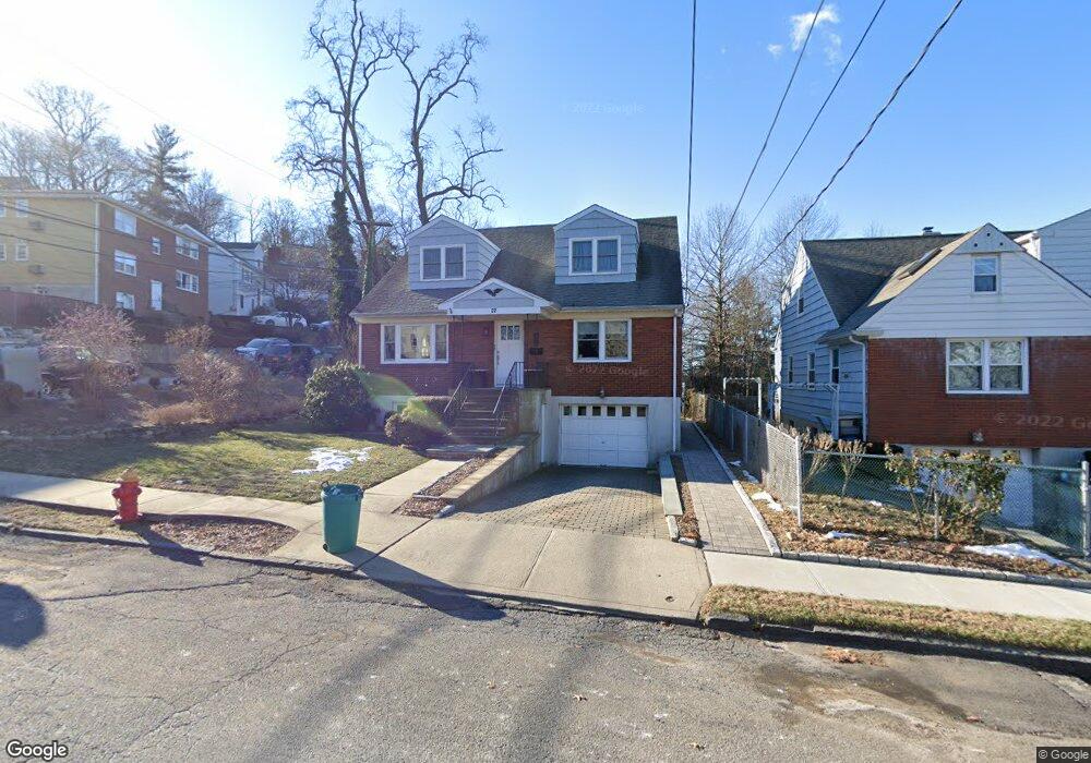 22 Arbor St, Yonkers, NY 10701 - photo 1