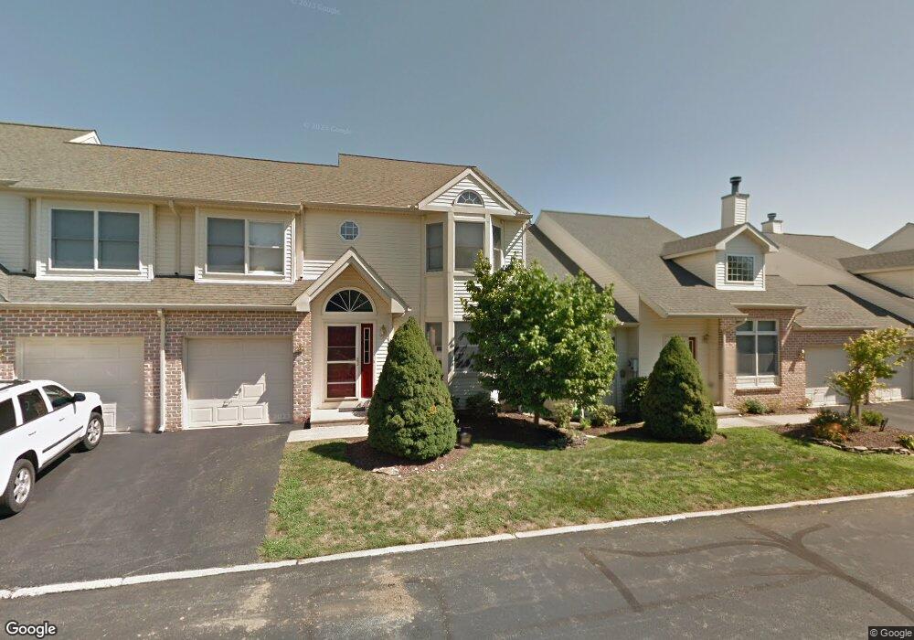 257 Ridings Cir, Macungie, PA 18062 - photo 1