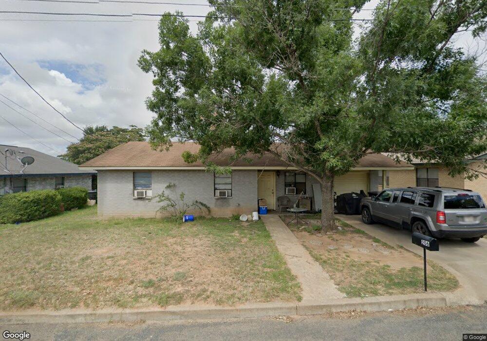 206 Green Meadows Ln, Fredericksburg, TX 78624 - photo 1