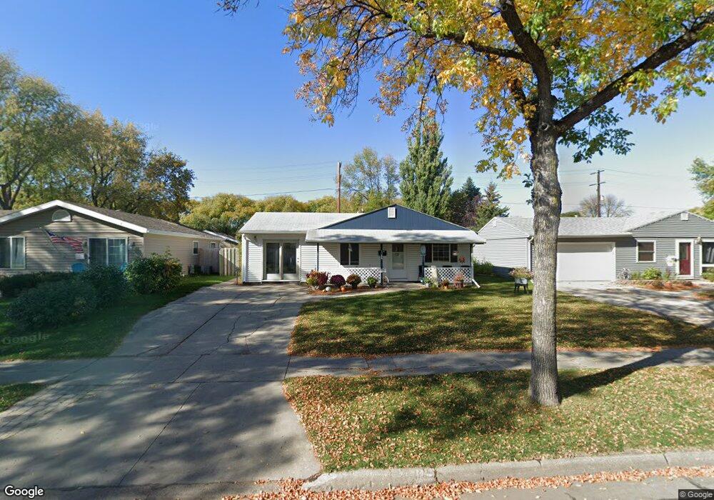 1314 S 18th St, Grand Forks, ND 58201 - photo 1