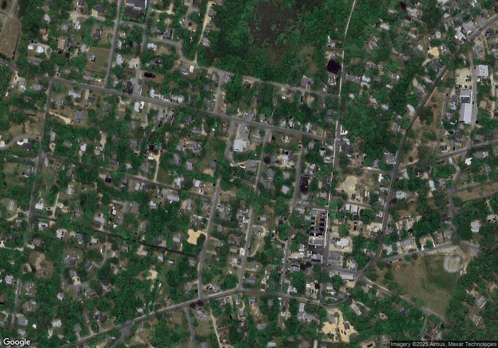 14 Shawmut Ave, Vineyard Haven, MA 02568 - photo 1