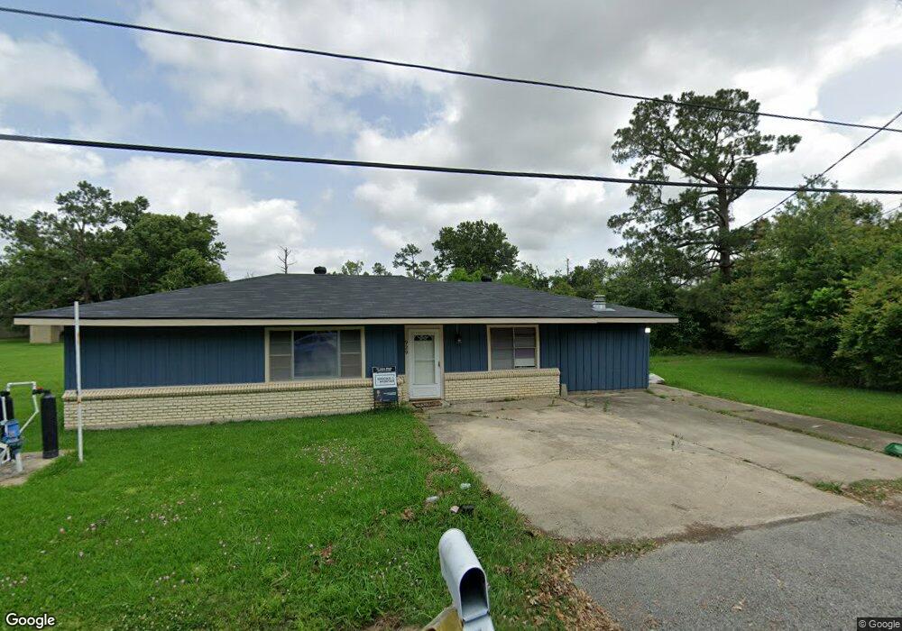 929 Tallow Rd, Lake Charles, LA 70607 - photo 1
