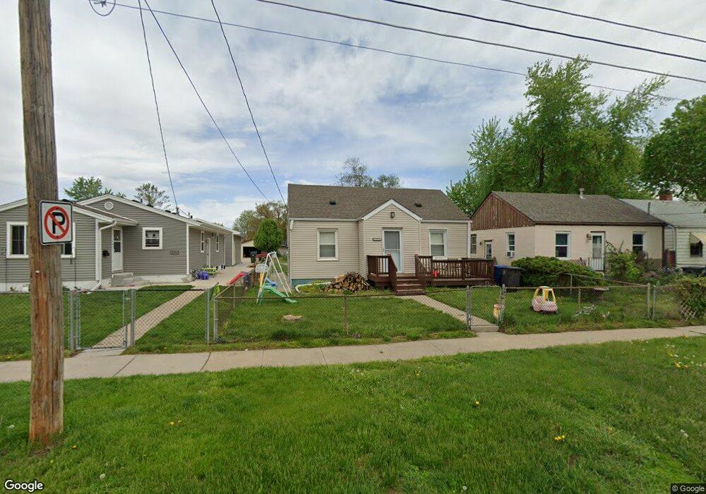 2068 Maple St, Des Moines, IA 50317 - photo 1