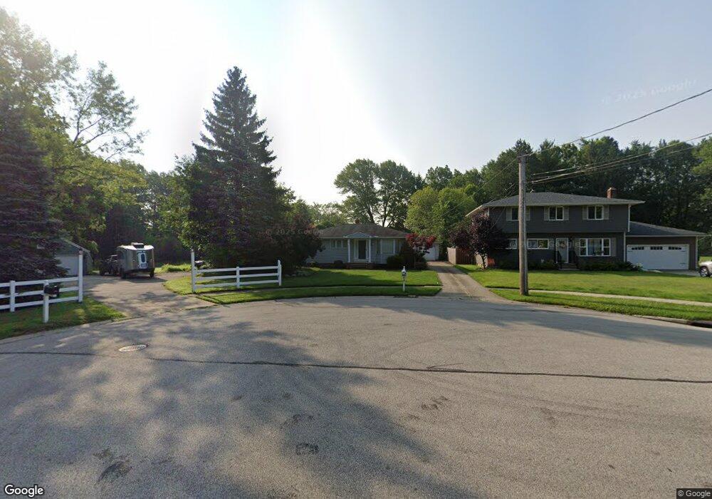 395 Sherry Ln, Berea, OH 44017 - photo 1