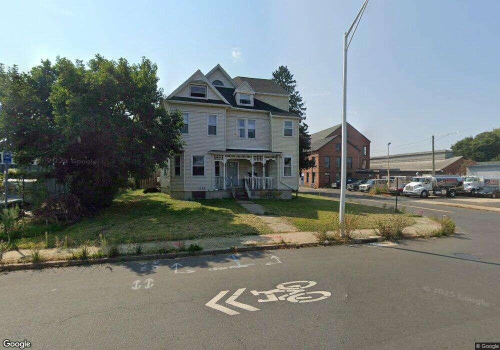 131 E Main St unit 1st Floor, Middletown, CT 06457 - photo 1