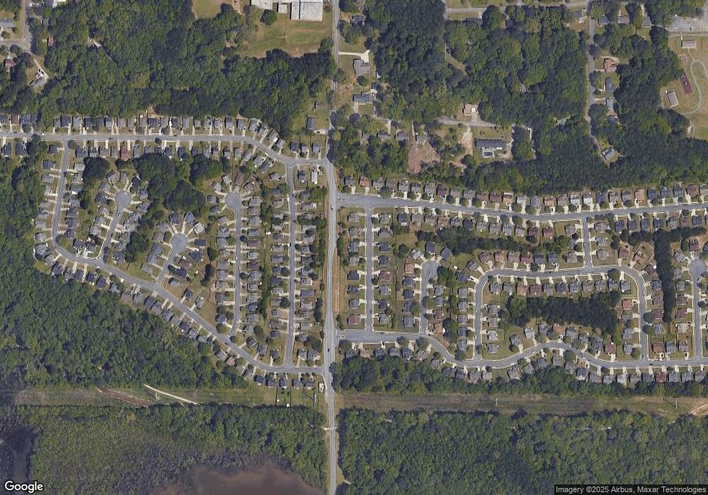 304 Breezy Hill Walk unit 1, Stockbridge, GA 30281 - photo 1