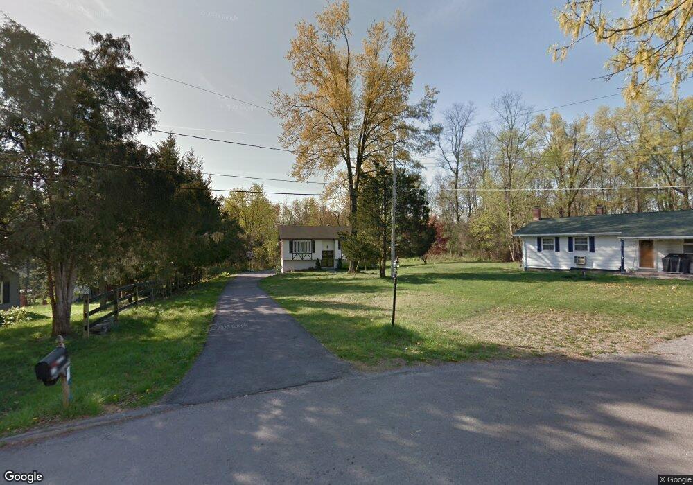 122 Caroline Dr E, Wappingers Falls, NY 12590 - photo 1