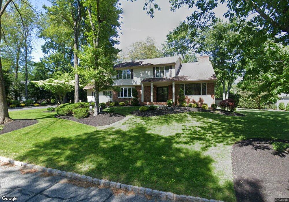 4 Dellwood Dr, Florham Park, NJ 07932 - photo 1