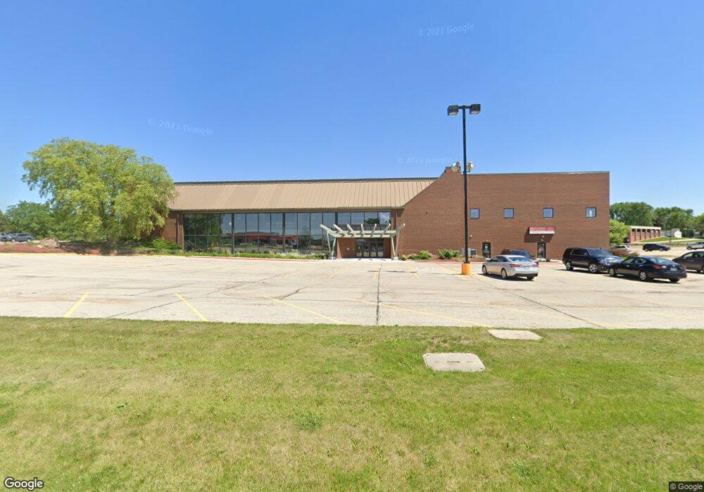 2302 W 1st St unit A5, Cedar Falls, IA 50613 - photo 1