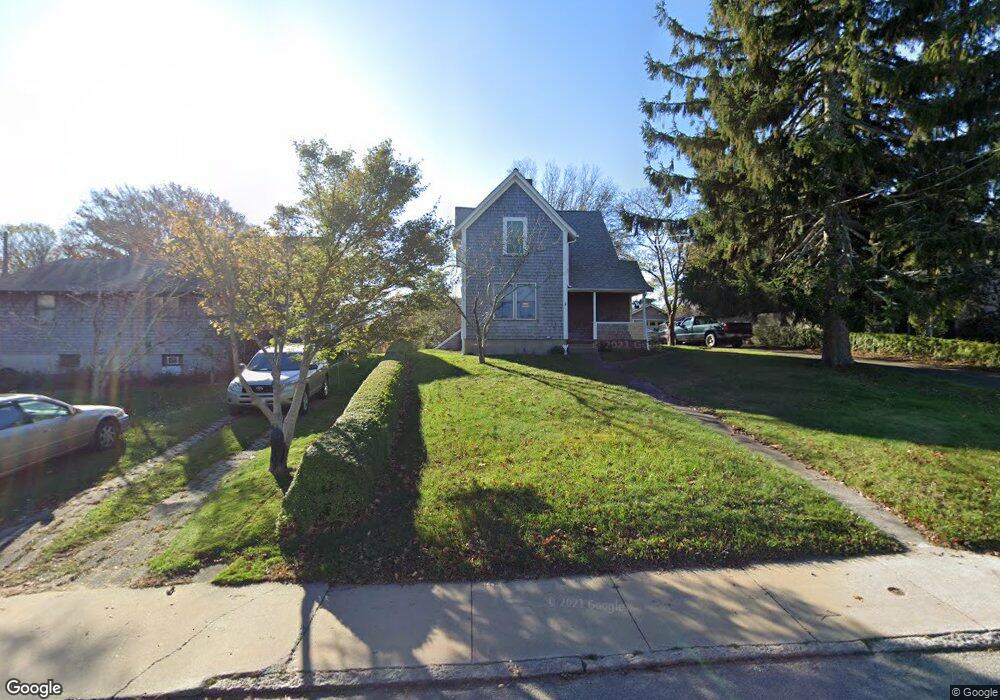 71 W William St, Vineyard Haven, MA 02568 - photo 1