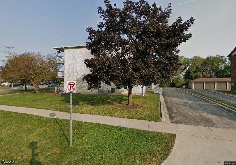 1263 Chalet Rd unit 211, Naperville, IL 60563 - photo 1