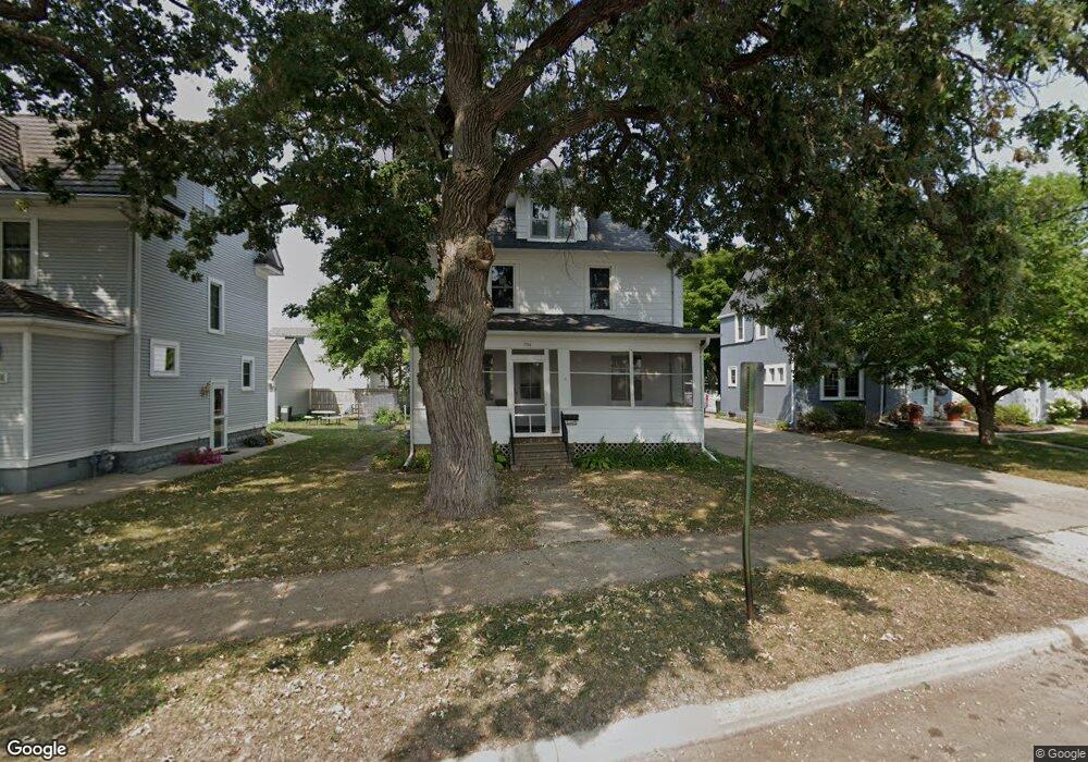 906 4th St SW, Austin, MN 55912 - photo 1