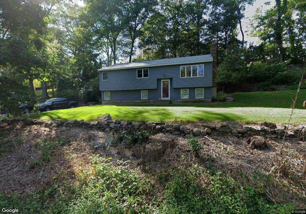 78 W Sutton Rd, Sutton, MA 01590 - photo 1