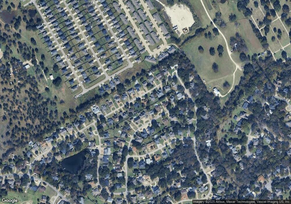 6413 Circo Dr, Granbury, TX 76049 - photo 1