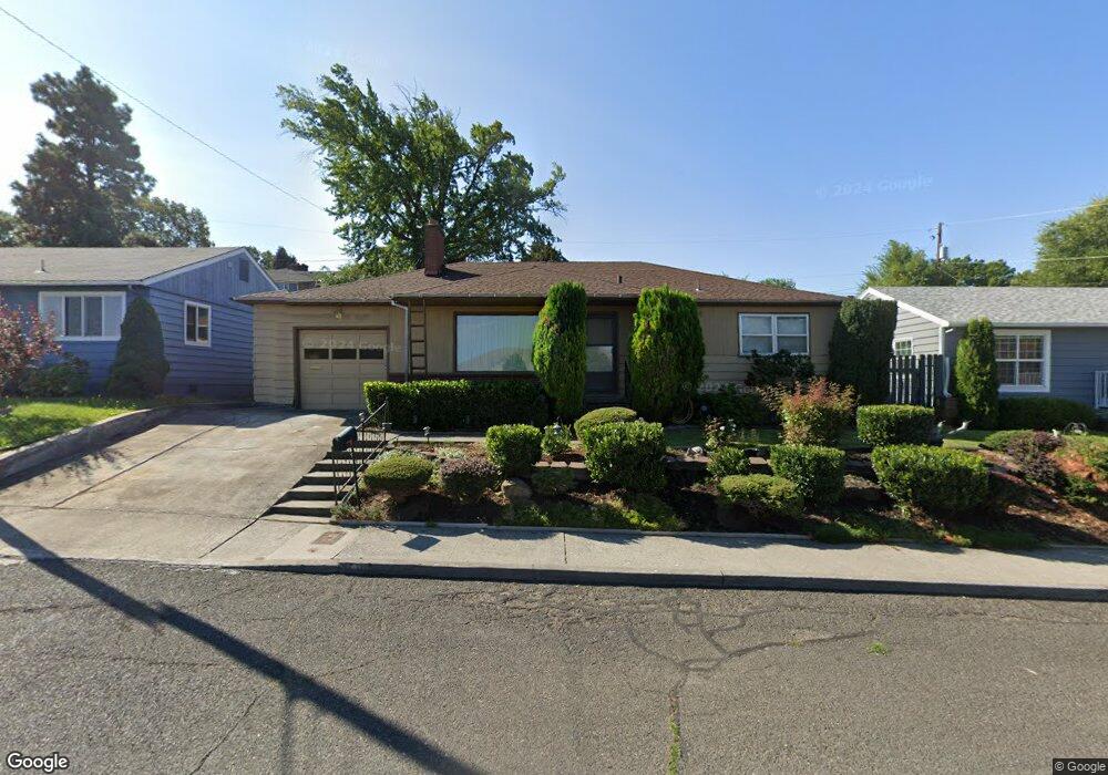 1716 E 14th St, the Dalles, OR 97058 - photo 1