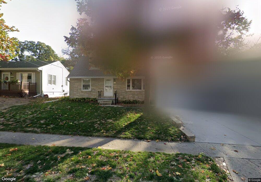 4125 10th St, Des Moines, IA 50313 - photo 1