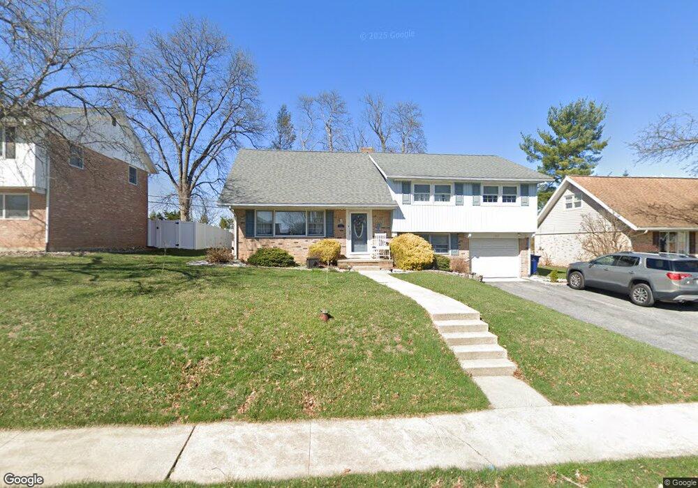 1205 Whitfield Blvd, Reading, PA 19609 - photo 1