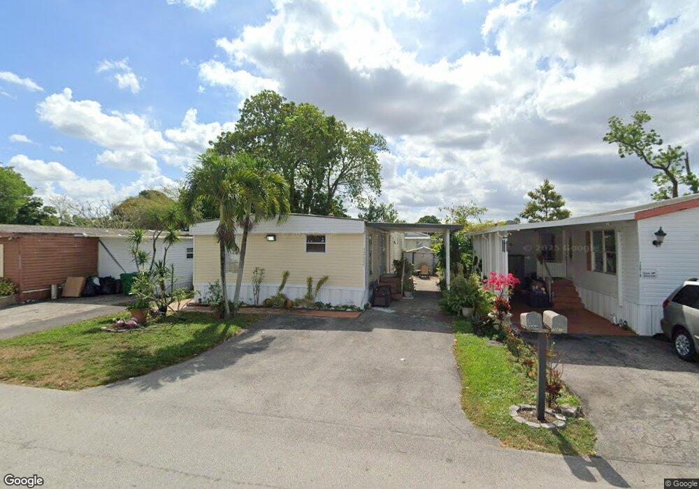 12610 SW 6th Ct, Davie, FL 33325 - photo 1