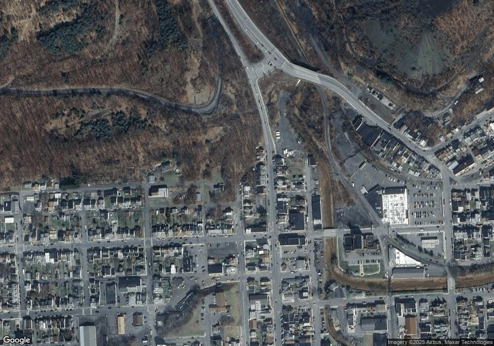 615 N 1st St, Shamokin, PA 17872 - photo 1