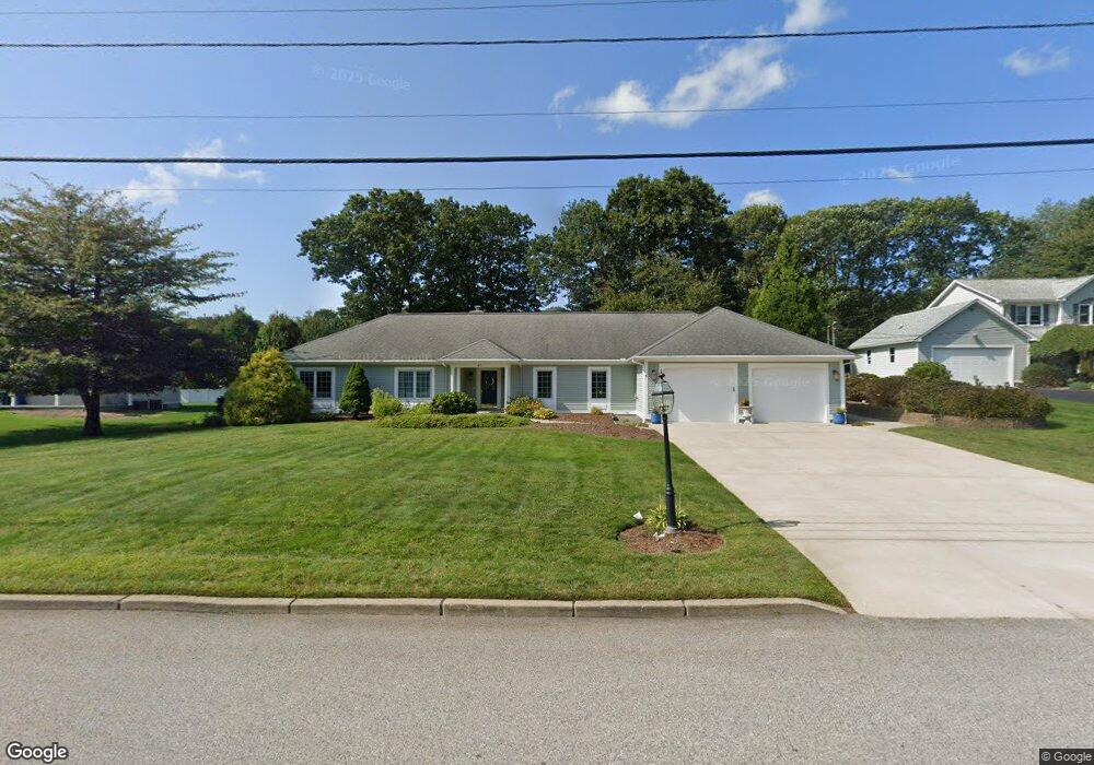 43 Castleton Dr, Cranston, RI 02921 - photo 1