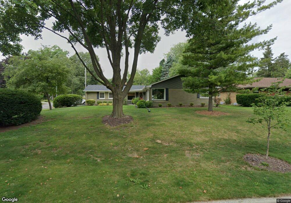 1605 N 118th St, Milwaukee, WI 53226 - photo 1