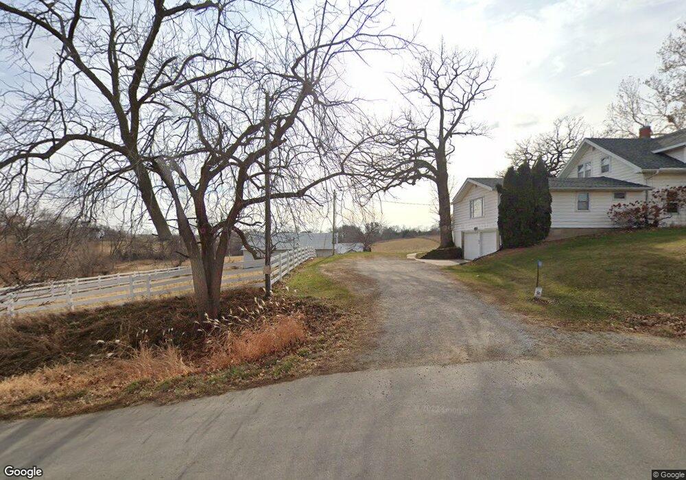 3881 N 19th Ave W, Newton, IA 50208 - photo 1